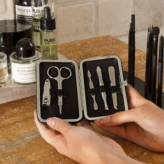 Manicure Set Herringbone Licorice