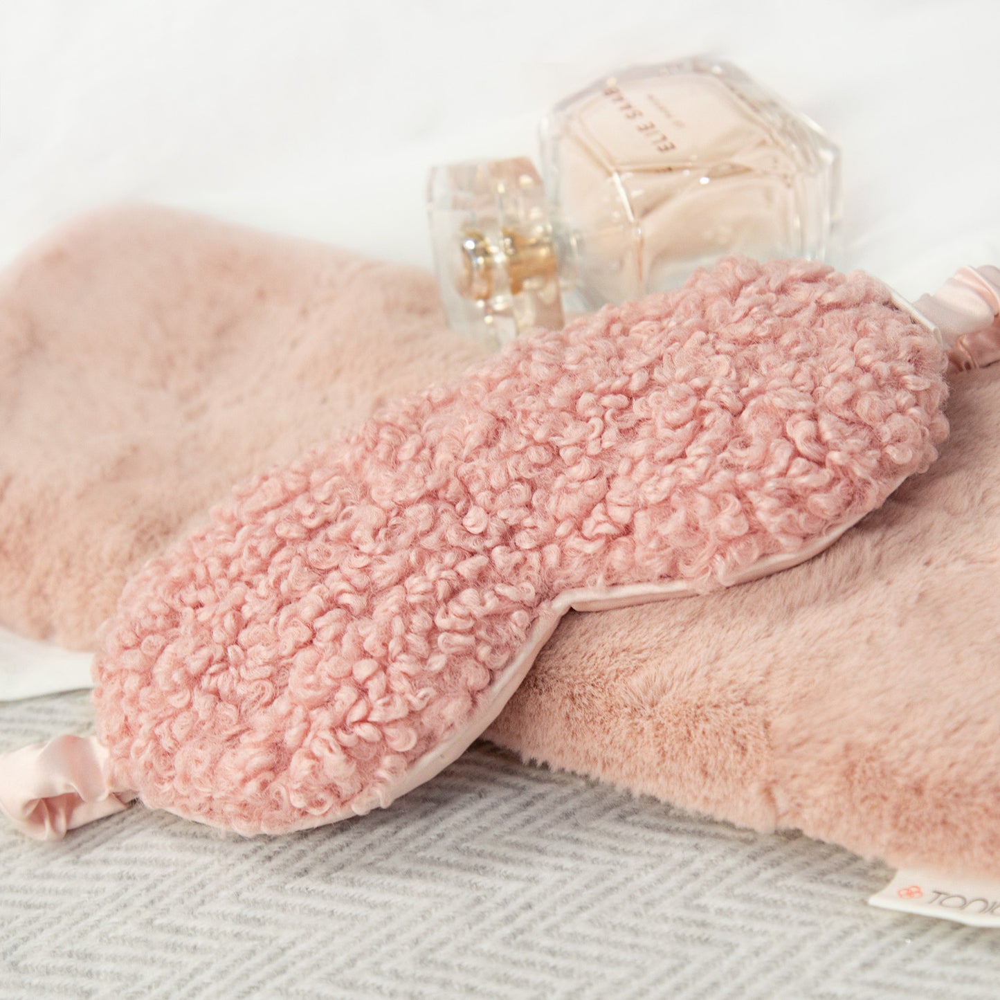 Boucle Eye Mask Rose Quartz