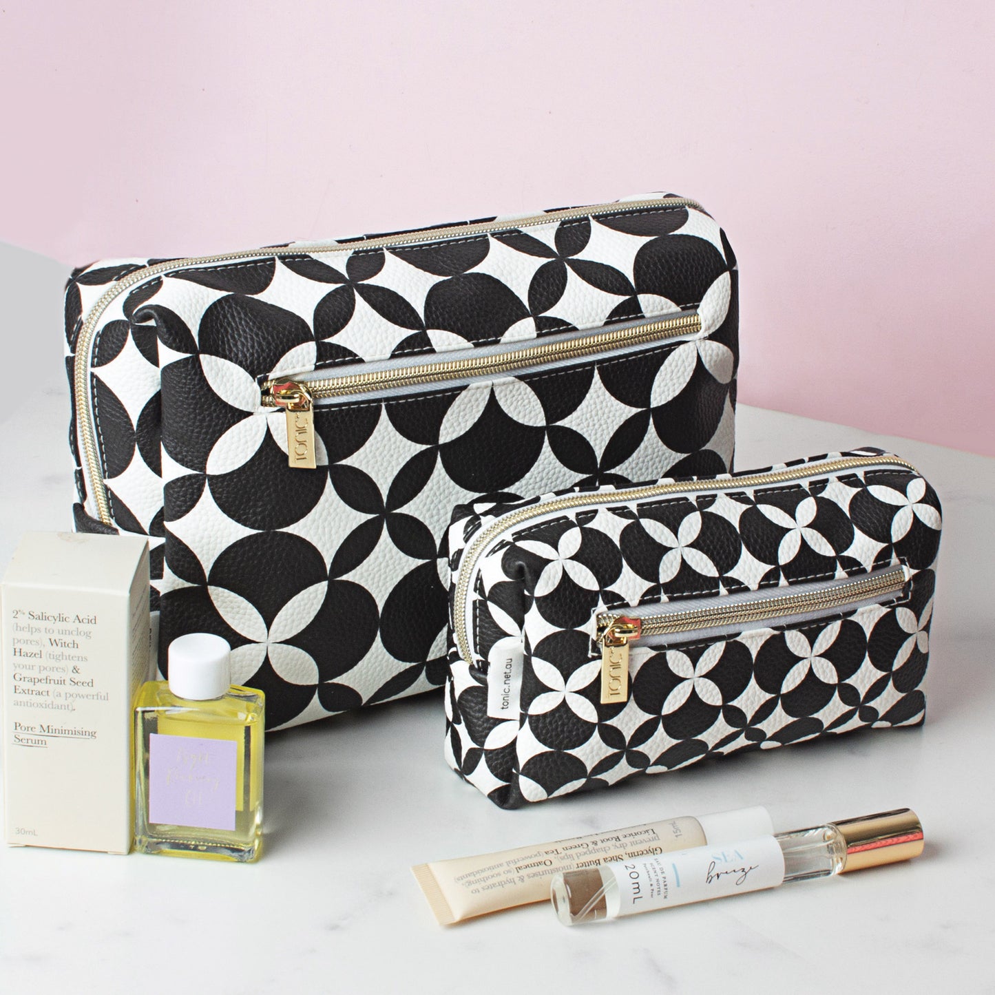 Iconic Medium Makeup Bag